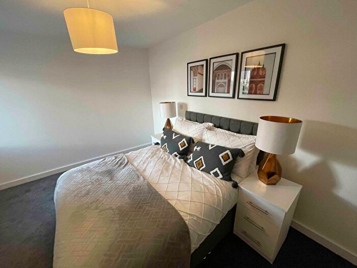 2 Bedroom Flat For Sale In City Residence, Liverpool, L5