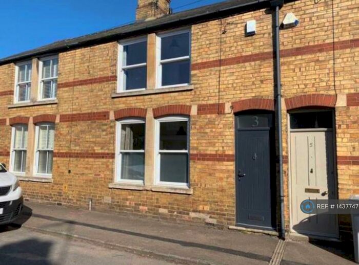 2 Bedroom Terraced House To Rent In Stamford, Stamford, PE9