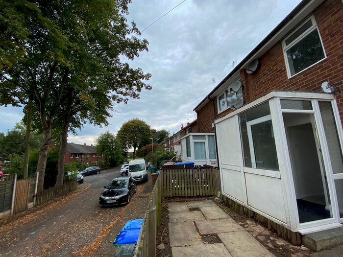 3 Bedroom Semi-Detached House To Rent In Croftgates Road, Middleton, Manchester, M24