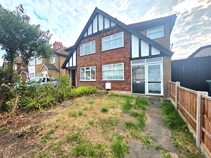 3 Bedroom Semi-Detached House For Sale In Hitherwell Drive, Harrow, HA3
