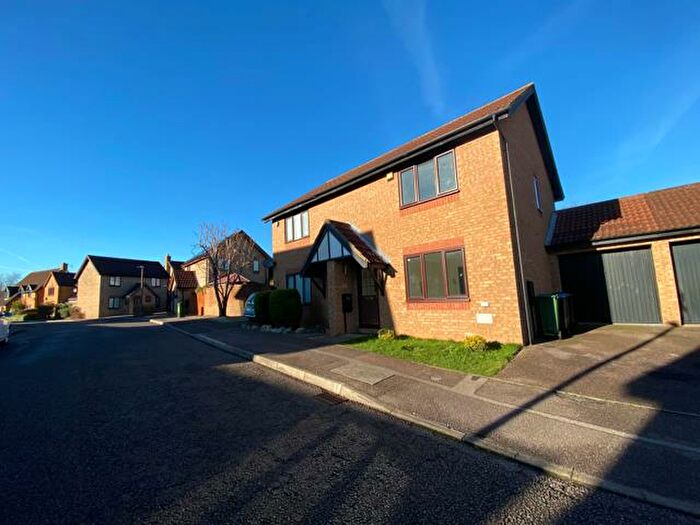 3 Bedroom House To Rent In Groombridge, Kents Hill, Milton Keynes, MK7