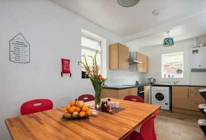 2 Bedroom Terraced House To Rent In Gosterwood Street, London, SE8