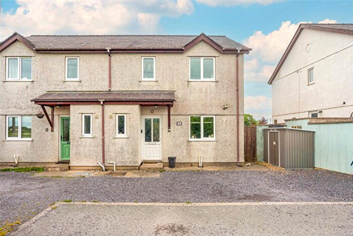 3 Bedroom Semi-Detached House For Sale In Swn Yr Efail, Llanrug, Caernarfon, Gwynedd, LL55