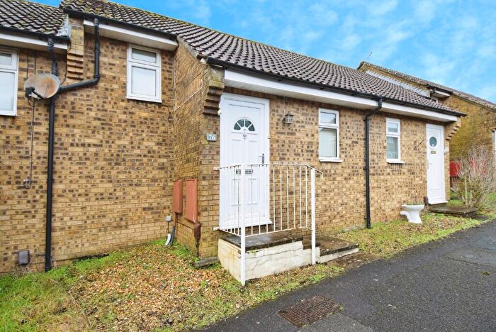 1 Bedroom Terraced House For Sale In Mill Green Road, Amesbury, SP4