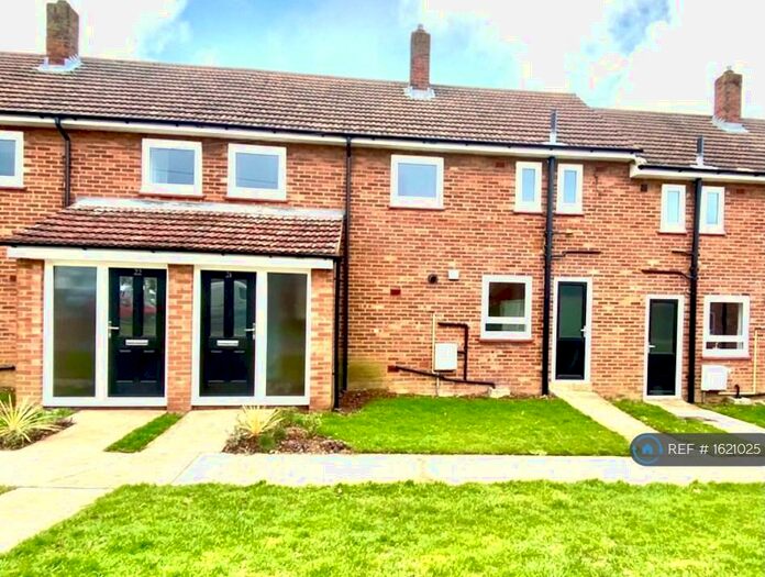 3 Bedroom Terraced House To Rent In Ullswater Avenue, Oakham, LE15