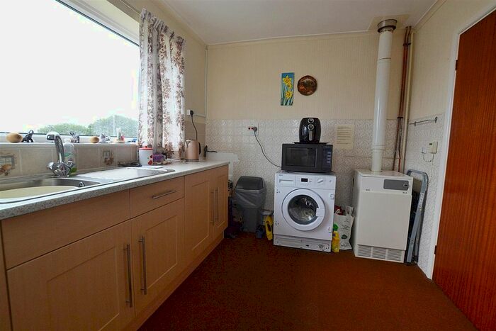 2 Bedroom Semi-Detached Bungalow For Sale In Scandinavia Heights, Saundersfoot, SA69
