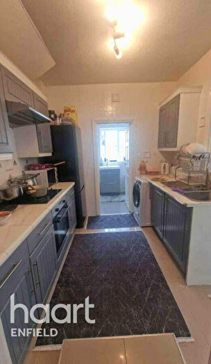 3 Bedroom Terraced House To Rent In Forest Road, London, N9