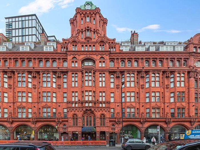 2 Bedroom Apartment To Rent In Imperial Hall, - City Road, London, EC1V