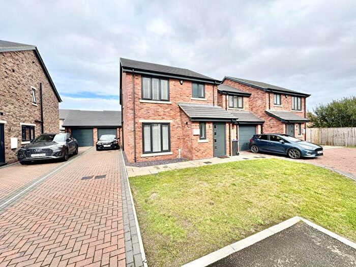 3 Bedroom Detached House To Rent In Amelia Wood Way, Louth, LN11