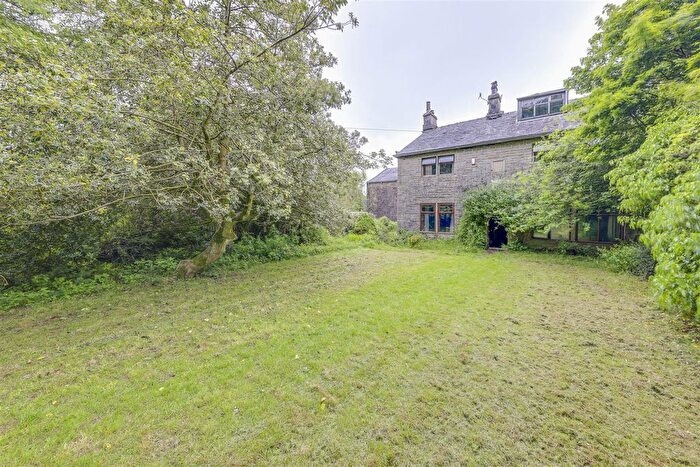 3 Bedroom Detached House For Sale In Edgeside Lane, Waterfoot, Rossendale, BB4