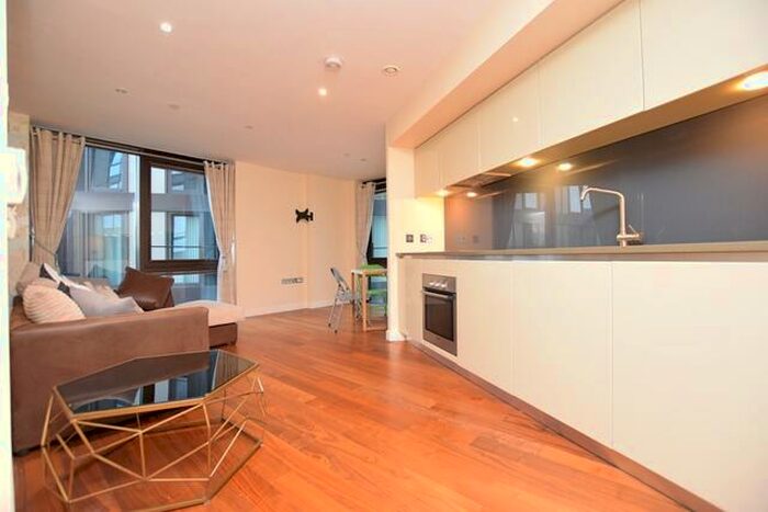 1 Bedroom Apartment To Rent In City Lofts, St. Pauls Square, Sheffield, S1