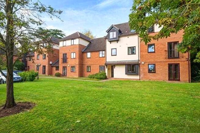 2 Bedroom Apartment For Sale In Lancastria Mews, Boydon Road, Maidenhead, SL6