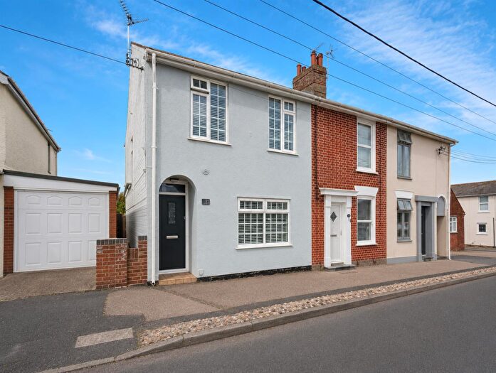 3 Bedroom End Of Terrace House To Rent In Lower Park Road, Brightlingsea, Colchester, CO7