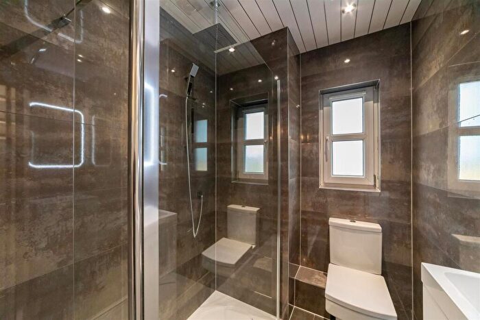 2 Bedroom Flat To Rent In Cornhill Road, Perth, PH1