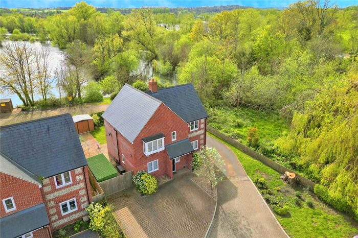 4 Bedroom Detached House For Sale In Clarendon Place, Petersfinger, Salisbury, Wiltshire, SP5