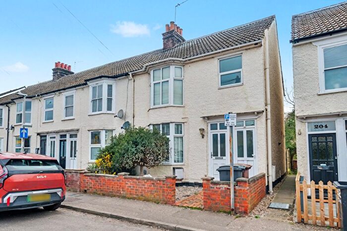 2 Bedroom Flat For Sale In Upper Bridge Road, Chelmsford, CM2