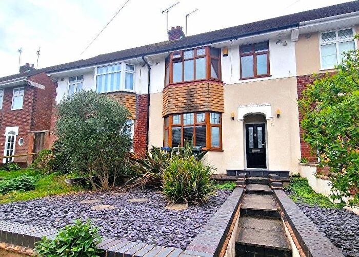 3 Bedroom Terraced House To Rent In Keats Road, Poets Corner, CV2