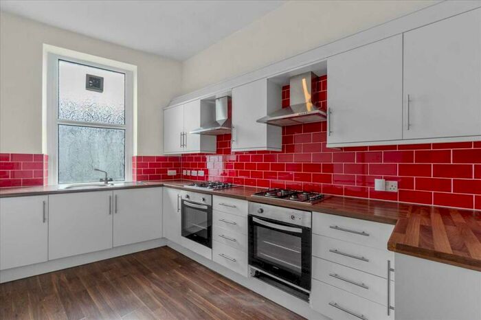 8 Bedroom Terraced House To Rent In Seymour Avenue, Plymouth, PL4