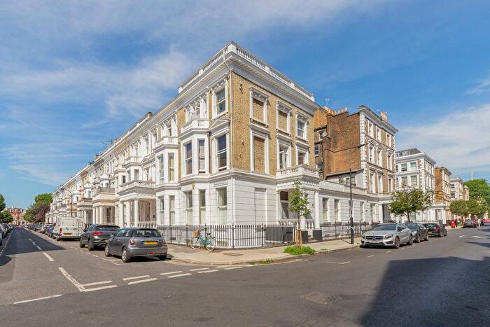 1 Bedroom Flat To Rent In Fairholme Road, West Kensington, W14