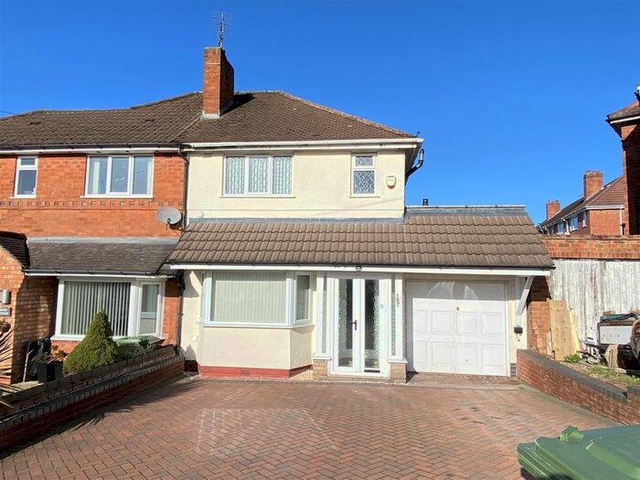 3 Bedroom Semi-Detached House To Rent In Victor Road, Solihull, Solihull, B92