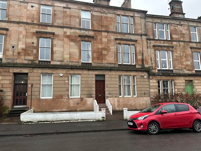 5 Bedroom Flat To Rent In Queen Mary Avenue, Glasgow, G42