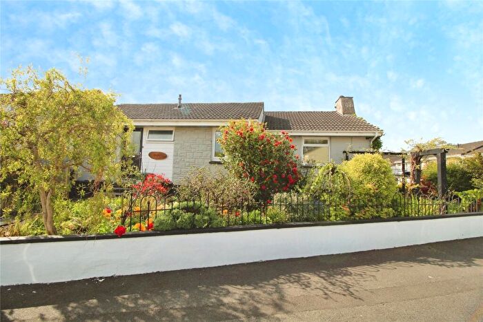 3 Bedroom Bungalow For Sale In Broadlands, Bideford, Devon, EX39