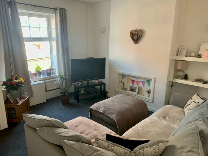 2 Bedroom Terraced House To Rent In Manchester Road, Tintwistle, Glossop, SK13