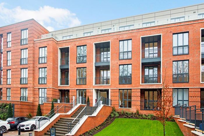 1 Bedroom Apartment To Rent In Fellowes Rise Winchester, SO22