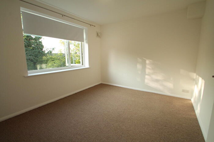 1 Bedroom Flat To Rent In Hatherley Road, Sidcup, DA14