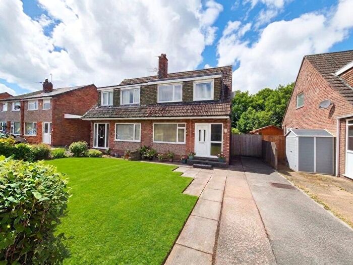 3 Bedroom Semi-Detached House For Sale In Stour Lodge, Fulwood, Preston, PR2