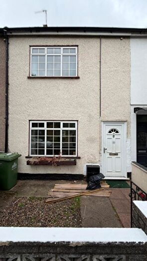 3 Bedroom Terraced House To Rent In York Road, Waltham Cross, EN8
