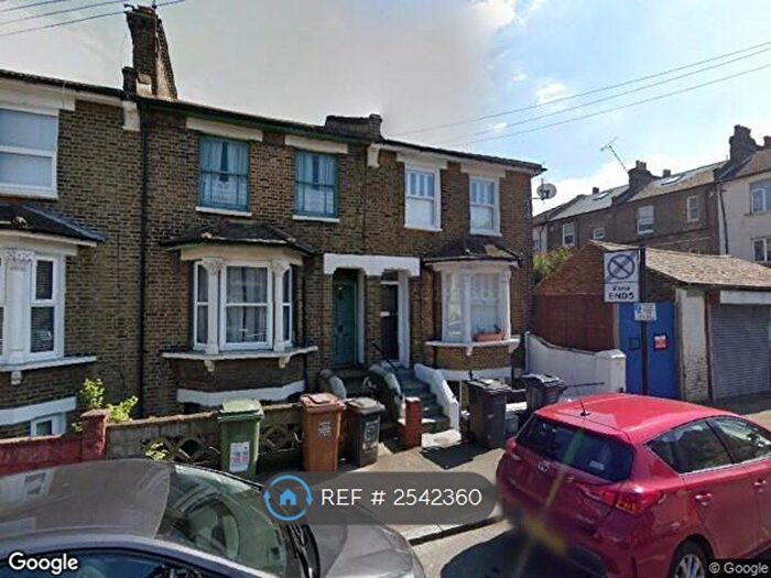 2 Bedroom Flat To Rent In Elswick Road, London, SE13
