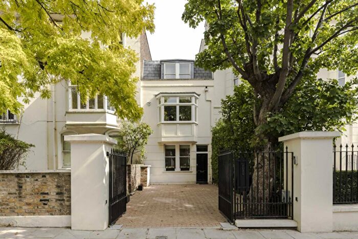 4 Bedroom Detached House To Rent In Hamilton Terrace, St John's Wood, London, NW8
