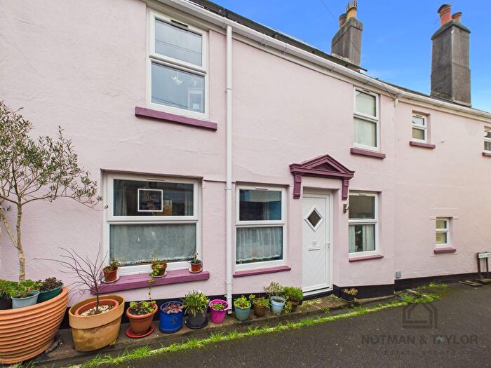 2 Bedroom Terraced House For Sale In New Street, Millbrook, PL10