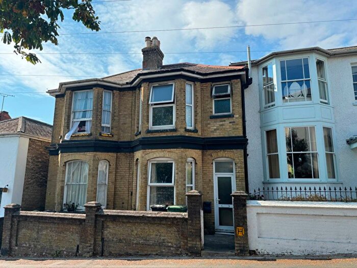 3 Bedroom Terraced House For Sale In Park Road, Ryde, Isle Of Wight, PO33