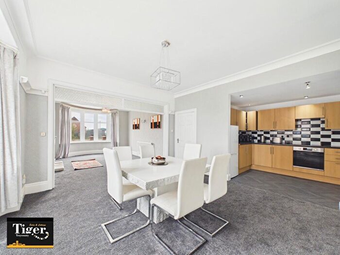 3 Bedroom Semi-Detached House For Sale In Squires Gate Lane, Blackpool, FY4