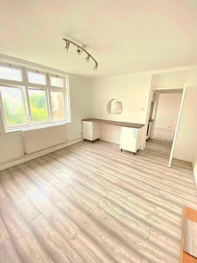 2 Bedroom Apartment To Rent In Banister House, Homerton High Street, Hackney Central, Clapton, London, E9