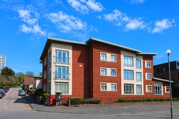 2 Bedroom Flat For Sale In Austen Place, Shirehampton, Bristol, BS11