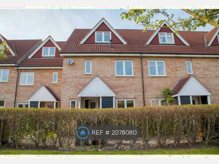 4 Bedroom Terraced House To Rent In Barnack Grove, Royston, SG8