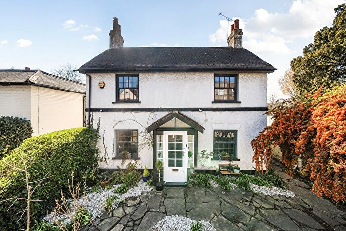 5 Bedroom Detached House For Sale In Halfway Street, Sidcup, DA15