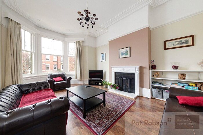 2 Bedroom Flat To Rent In Eskdale Terrace, Jesmond, Newcastle Upon Tyne, NE2