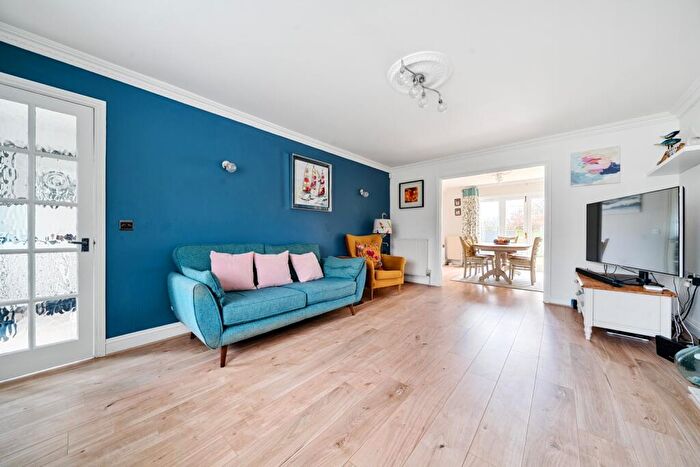 5 Bedroom Detached House For Sale In Harvest Way, Hawkinge, CT18