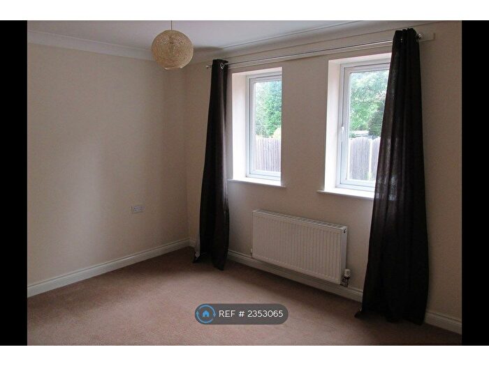 1 Bedroom Flat To Rent In Burnside Street, Derby, DE24