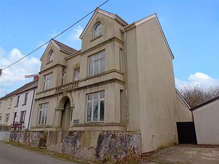 6 Bedroom Detached House For Sale In Between Hermon Amp; Llanfyrnach, Glogue, Pembrokeshire, SA36