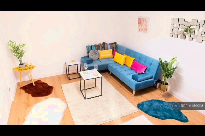 3 Bedroom End Of Terrace House To Rent In Osier Road, Nottingham, NG2