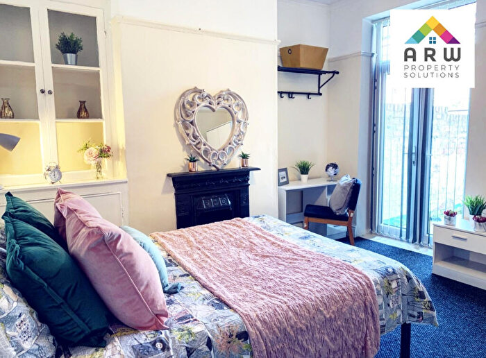 4 Bedroom Terraced House To Rent In Ferndale Road, Liverpool, Merseyside, L15