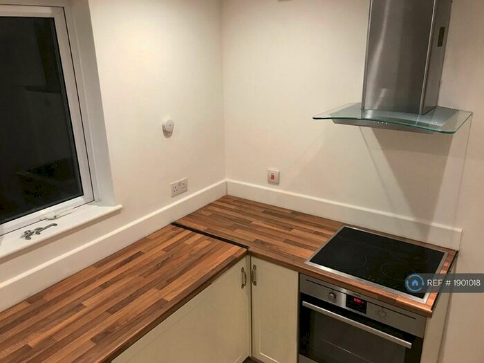 1 Bedroom Flat To Rent In Slad Road, Stroud, GL5