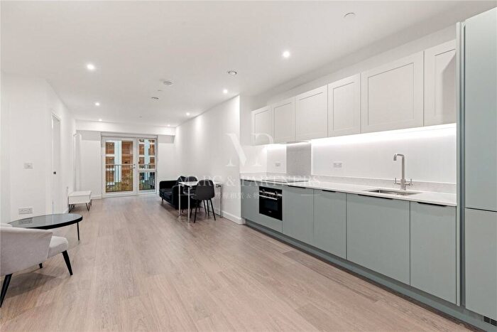 1 Bedroom Apartment To Rent In Galleria House, B Western Gateway, London, E16