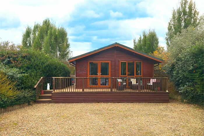 2 Bedroom Lodge For Sale In Herons Brook, Narberth, Pembrokeshire, SA67