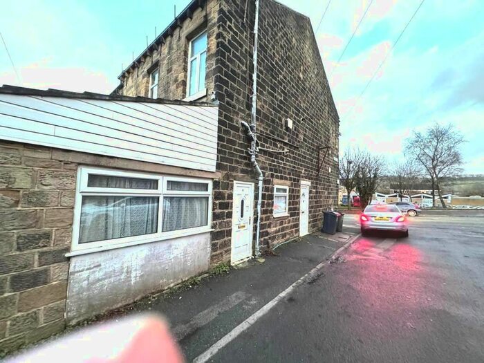 1 Bedroom Flat To Rent In Fanny Street, Keighley, BD21